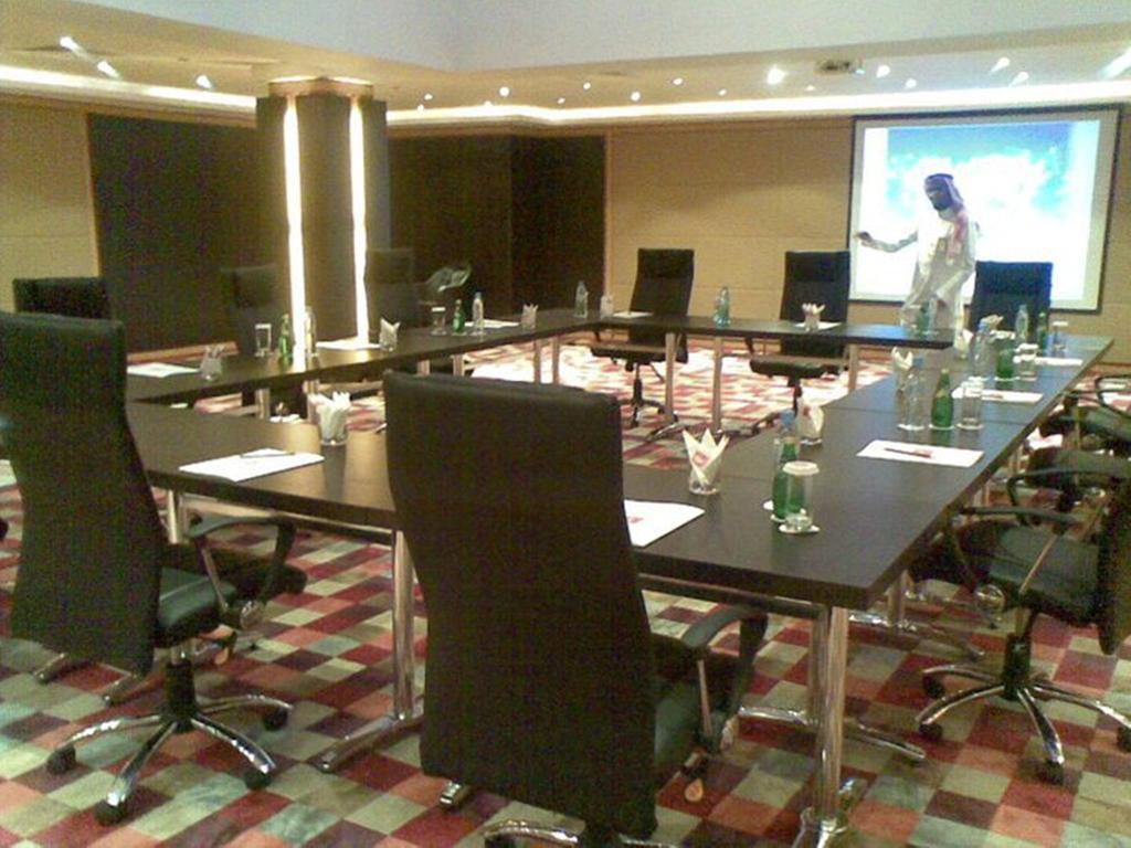 Crom Express Airport Hotel - Jeddah ג'דה מראה חיצוני תמונה